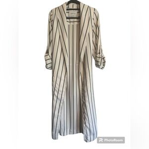 Babaton - Aritzia Kahlo Robe Coat - size medium - white with black stripes